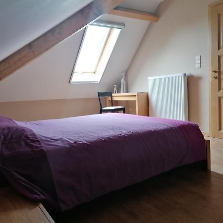 L'Atelier D'Arthur - Gite Chaleureux Avec Jacuzzi. Tenneville Eksteriør billede